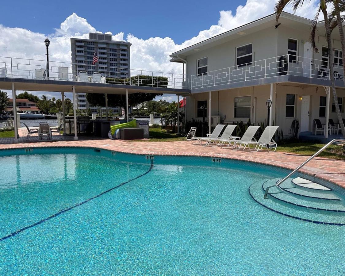 Holiday Isle Yacht Club Fort Lauderdale Exterior photo