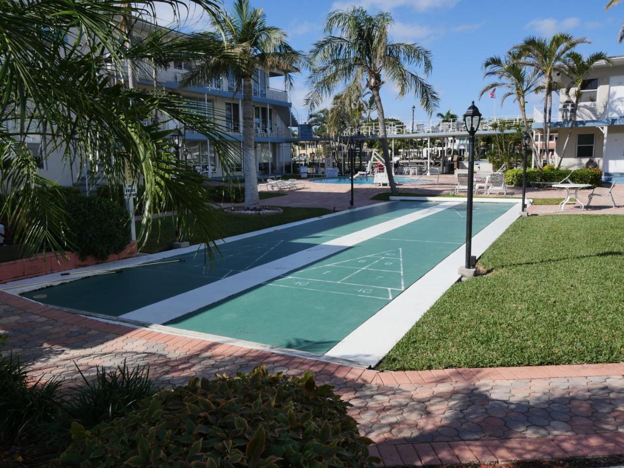 Holiday Isle Yacht Club Fort Lauderdale Exterior photo