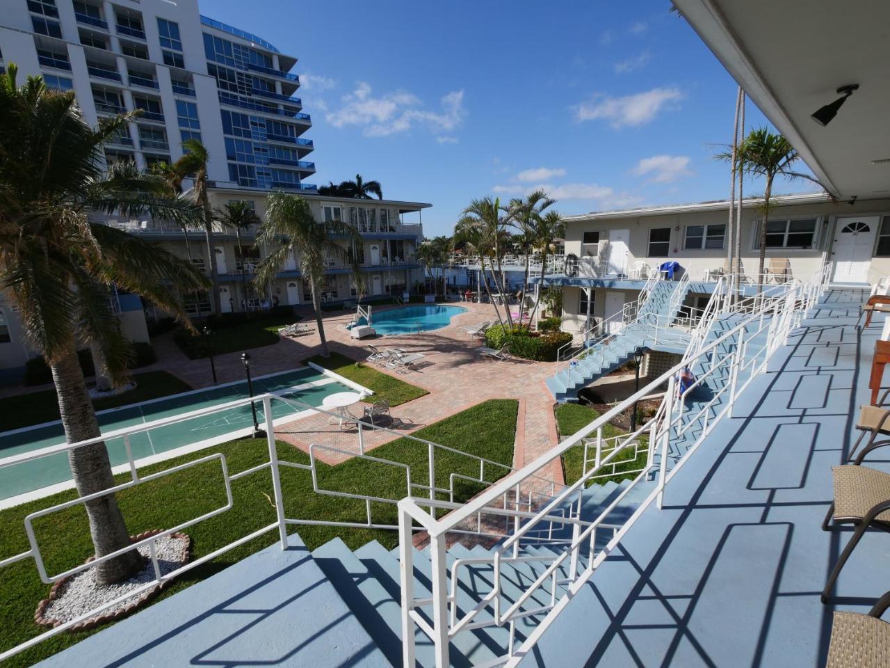 Holiday Isle Yacht Club Fort Lauderdale Exterior photo