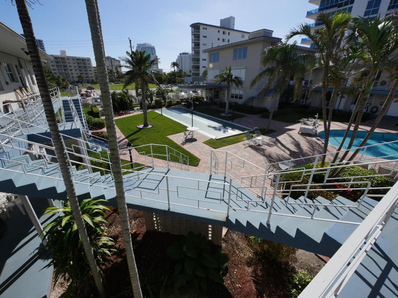 Holiday Isle Yacht Club Fort Lauderdale Exterior photo